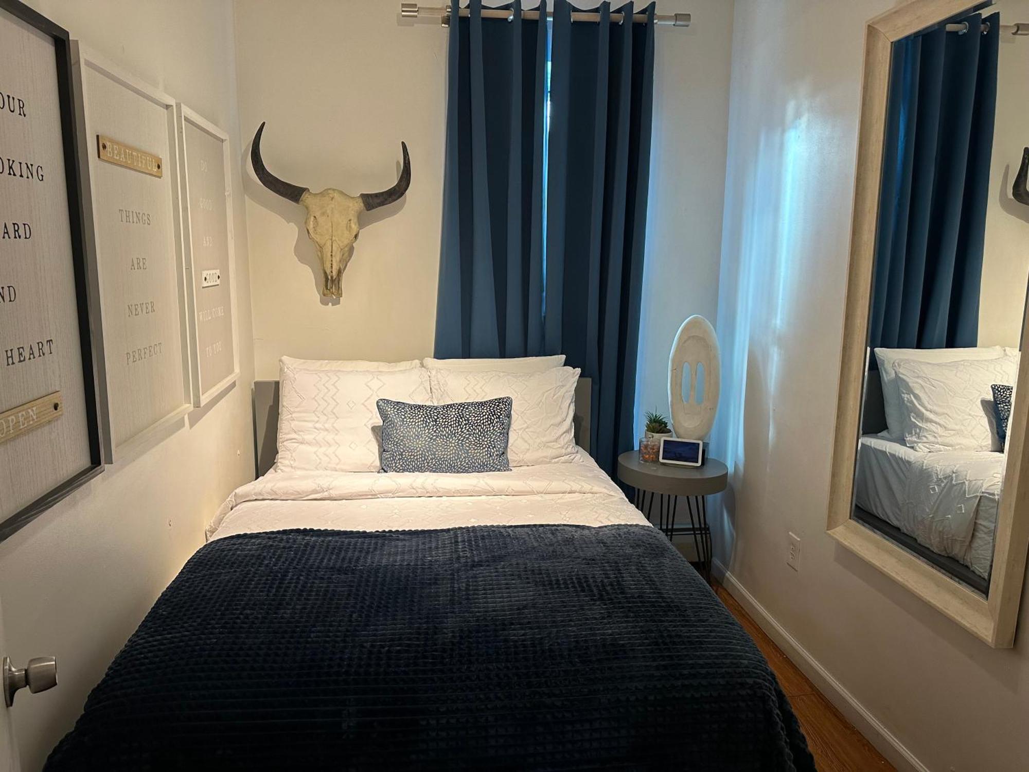 A Dedicated Space To Unwind New York Eksteriør bilde